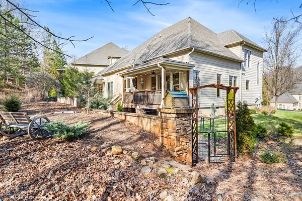 $415,000 | 476 Licklog Ridge, Hayesville, NC 28904