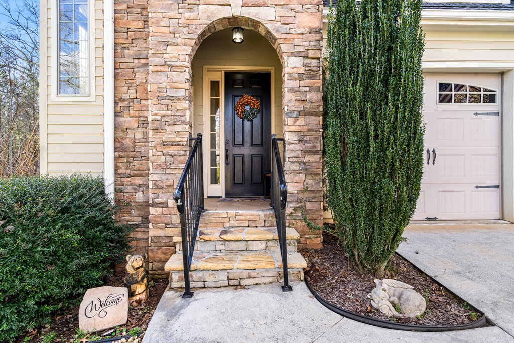 476 Licklog Ridge Hayesville, NC 28904 - Photo 7 of 41 a view of a door of the house