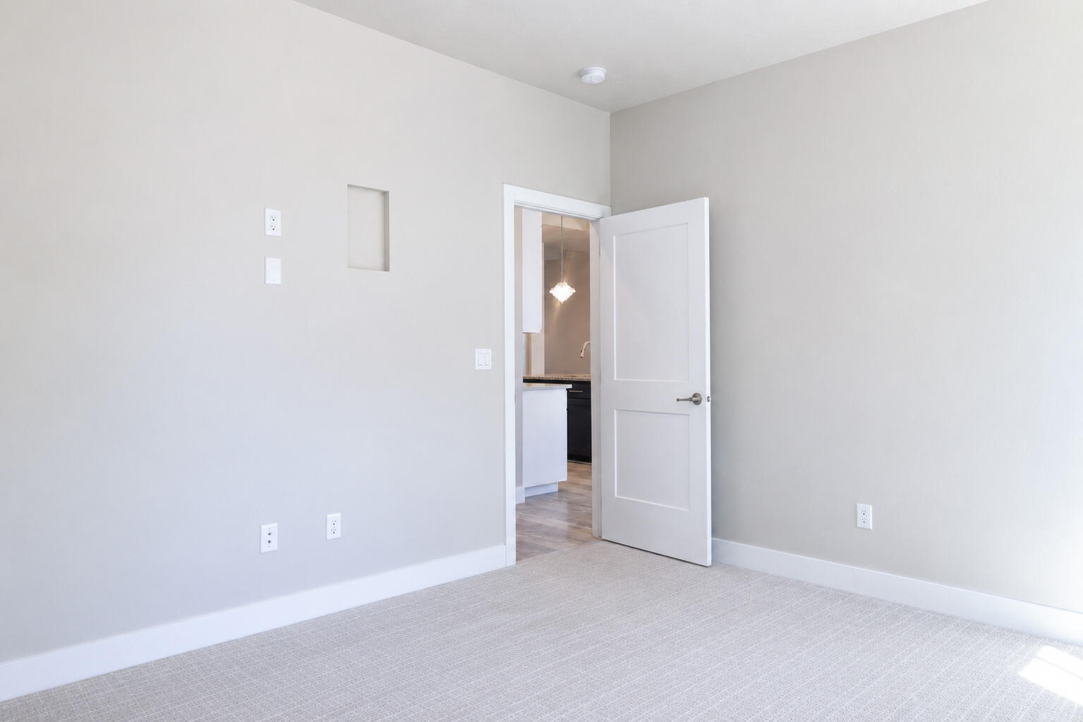 94 North Windsor Road Cedar City, UT 84720 - Photo 26 of 57 Primary Bedroom