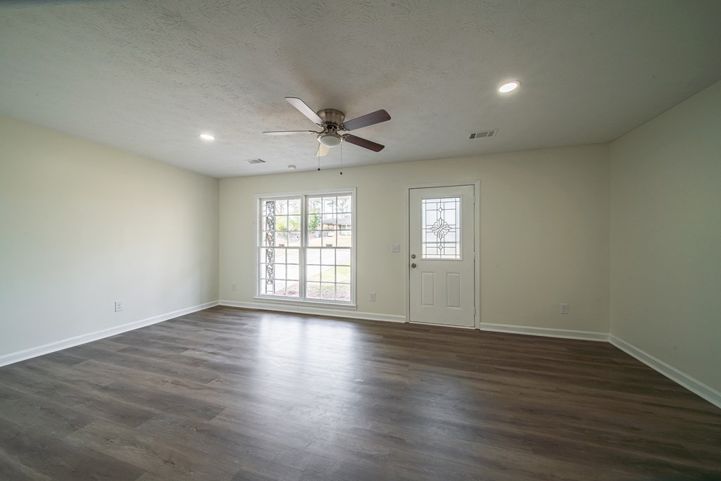 6328 Mill Branch Road Columbus, GA 31907 - Photo 3 of 28 Gallery Image 3