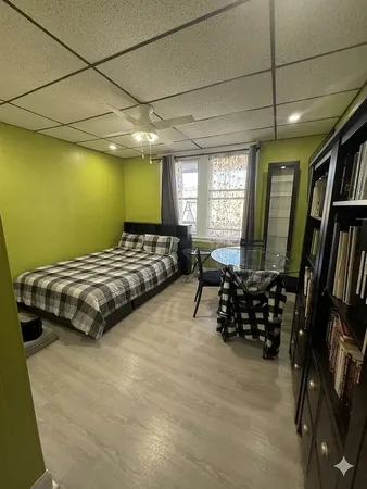 $2,900 | 1812 West Erie Street, Unit 2, Chicago, IL 60622