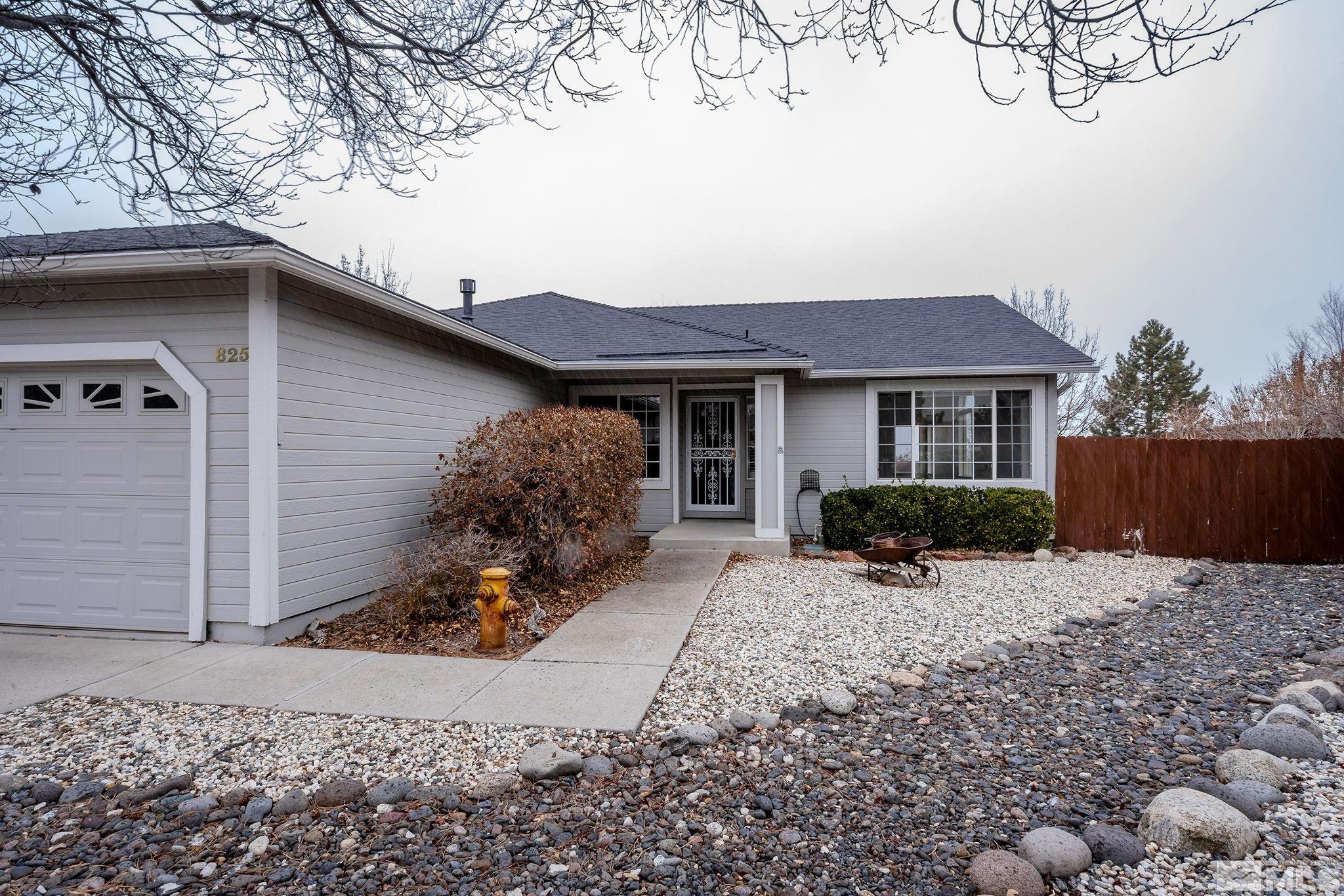 825 North University Park Loop Reno, NV 89512 - Photo 3 of 21 Photo 4