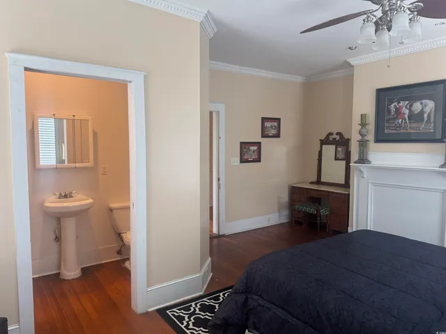 $299,000 | 304 North Main Street, Mullins, SC 29574