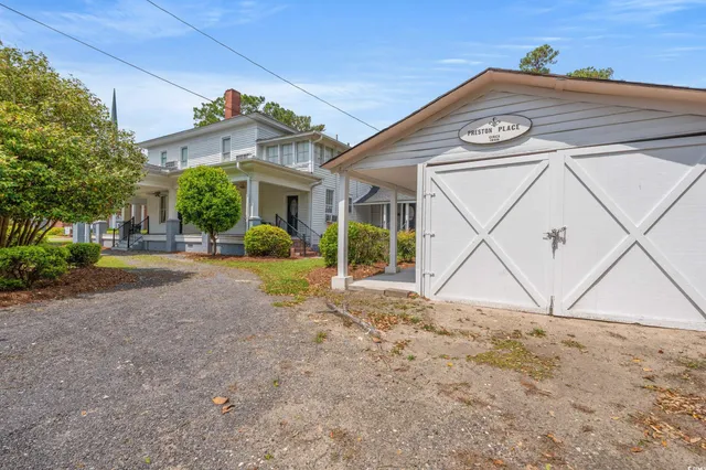 $299,000 | 304 North Main Street, Mullins, SC 29574