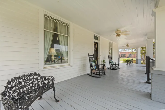 $299,000 | 304 North Main Street, Mullins, SC 29574