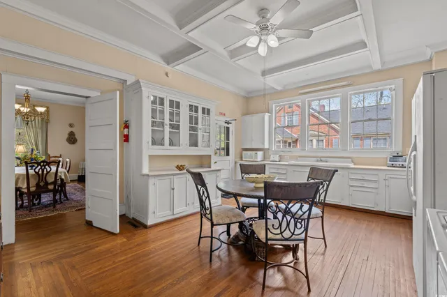 $299,000 | 304 North Main Street, Mullins, SC 29574