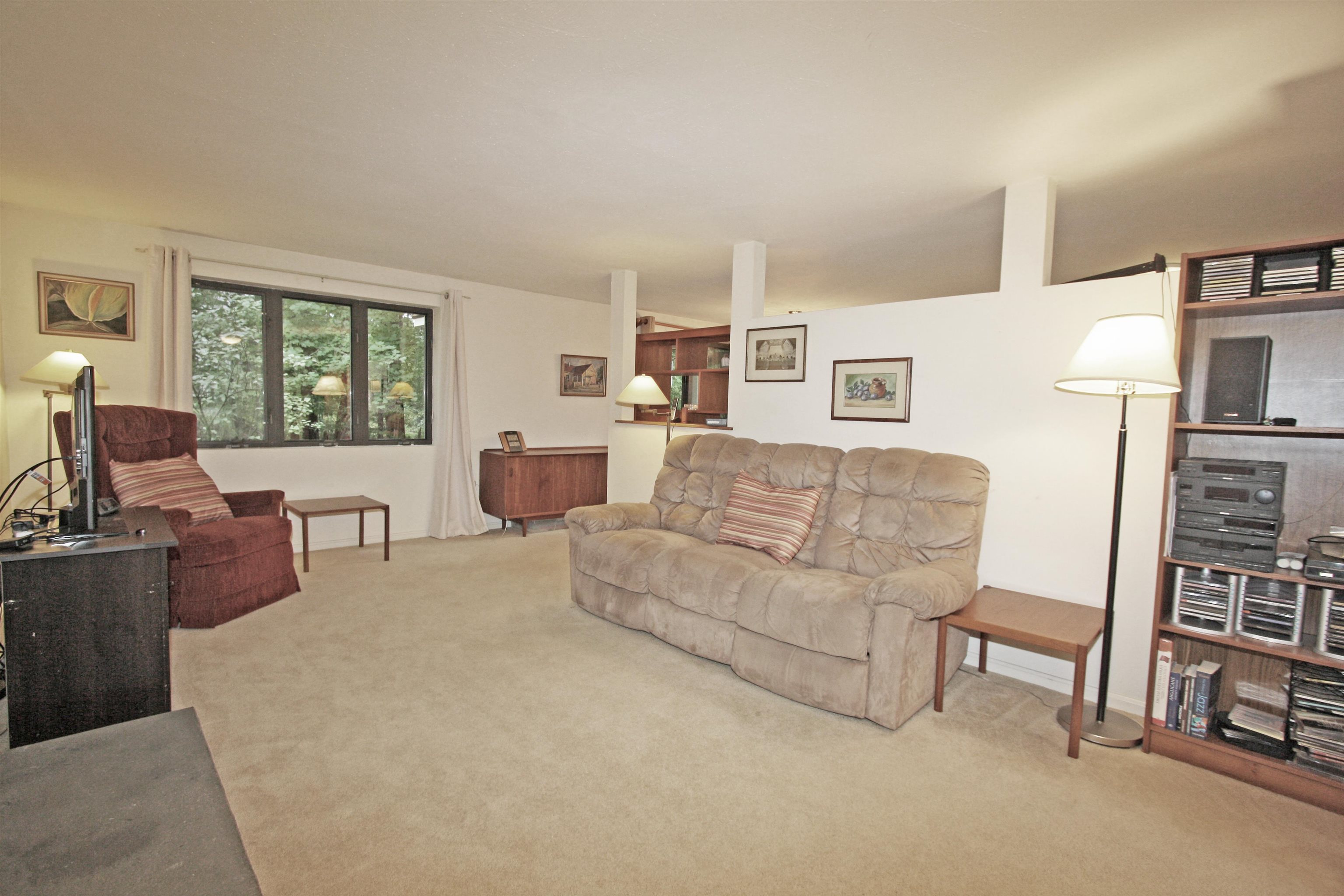 11 Quails Way Merrimack, NH 03054 - Photo 10 of 26 Gallery Image 10