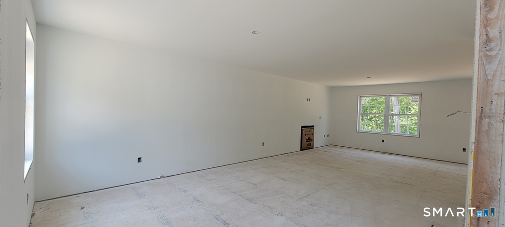 3 Pimlico Road Wolcott, CT 06716 - Photo 4 of 5 Living room