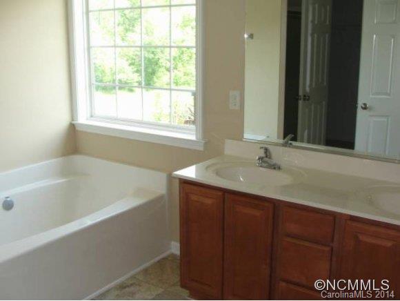 221 Wildbriar Road Fletcher, NC 28732 - Photo 8 of 8