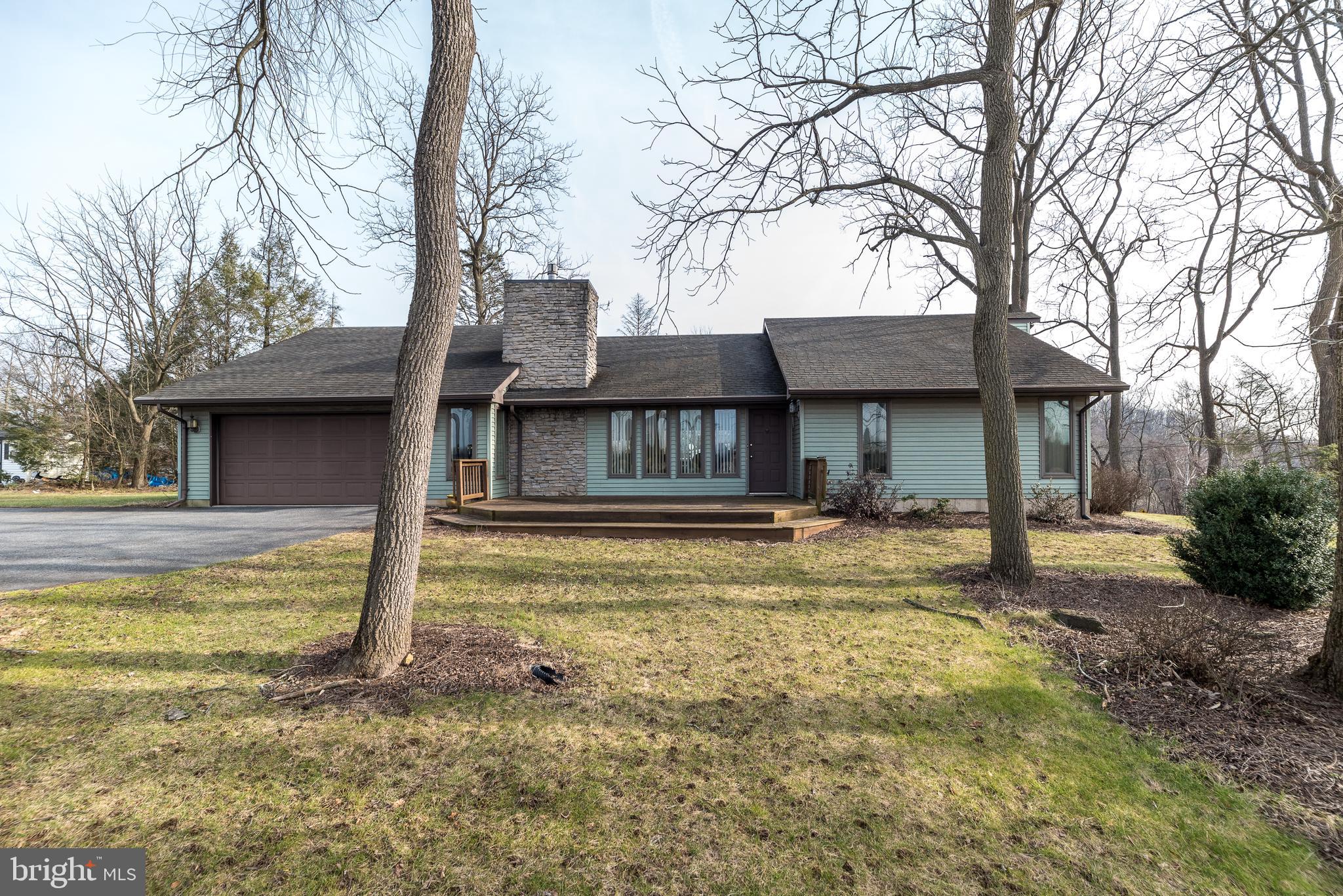 933 Mitman Road Easton, PA 18040 - Photo 2 of 46 Gallery Image 2