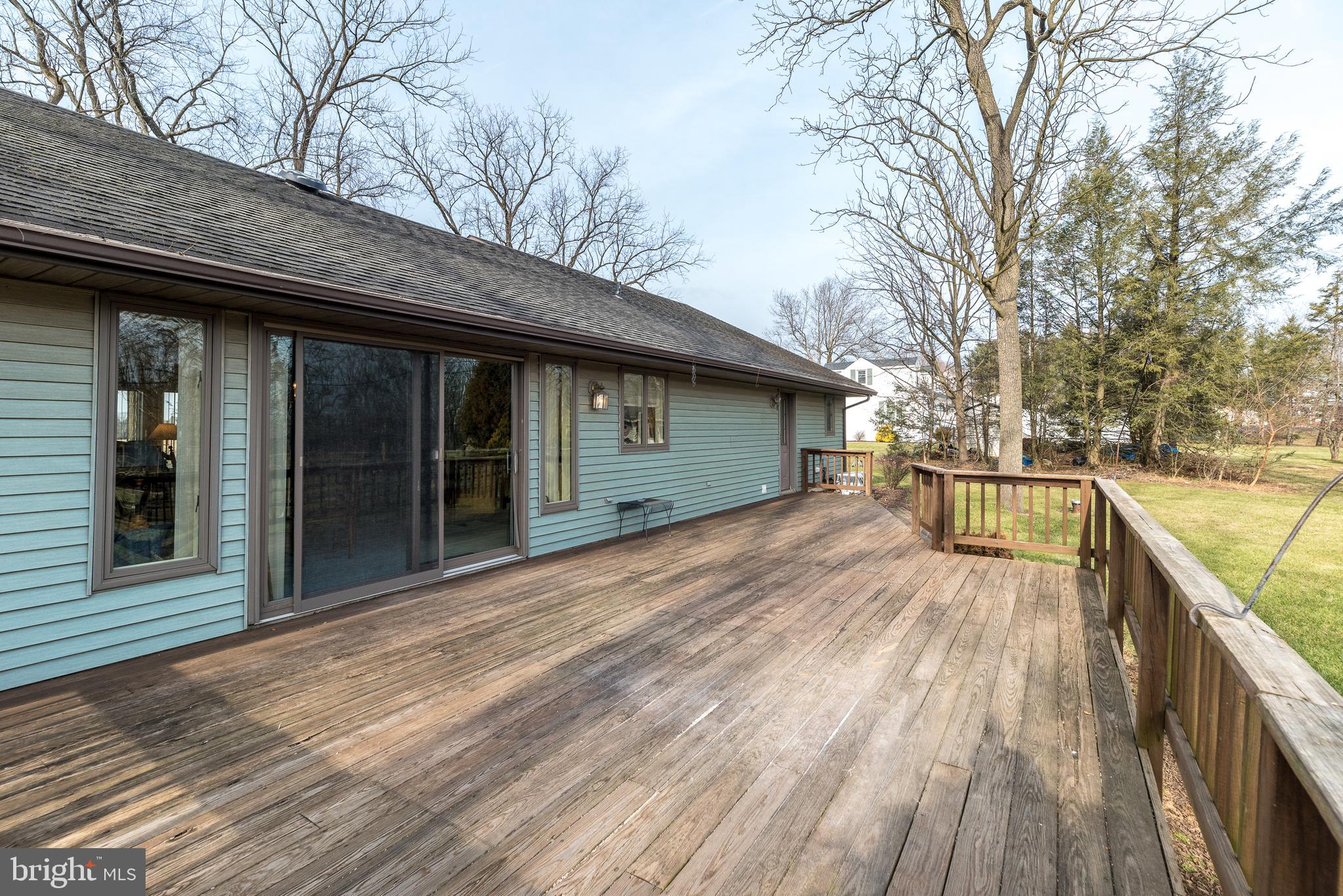 933 Mitman Road Easton, PA 18040 - Photo 6 of 46 Gallery Image 6