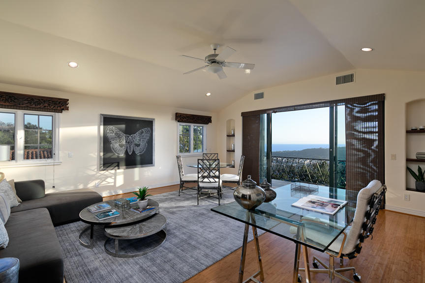 2029 Las Tunas Road Santa Barbara, CA 93103 - Photo 19 of 24 Upstairs Guest Lounge