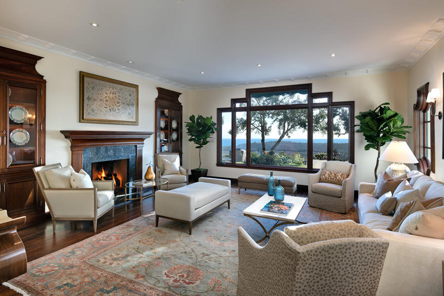 2029 Las Tunas Road Santa Barbara, CA 93103 - Photo 5 of 24 Ocean View Living Room