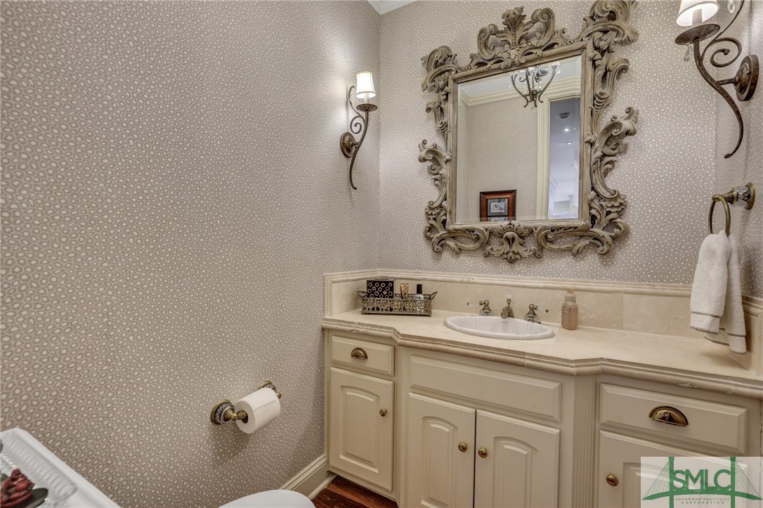 4 Hibernia Road Savannah, GA 31411 - Photo 32 of 48 1 of 2 Powder Rooms on 1st Floor