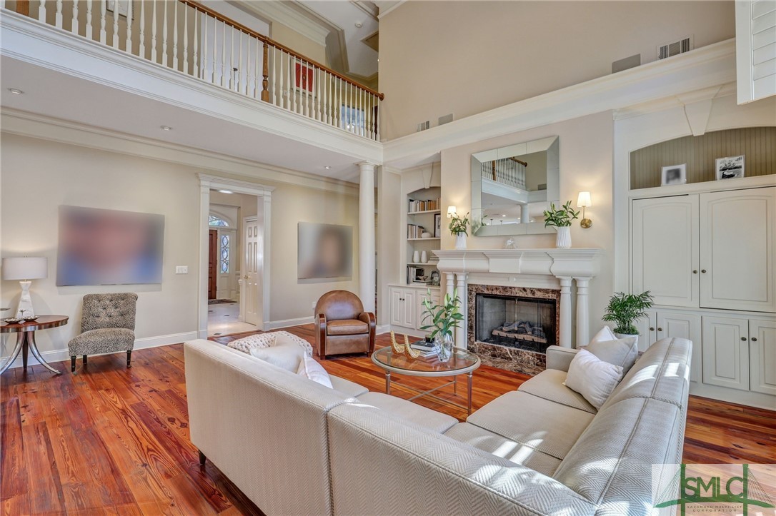 4 Hibernia Road Savannah, GA 31411 - Photo 6 of 48 Living Room filled with Reclaimed Heart Pine Floor