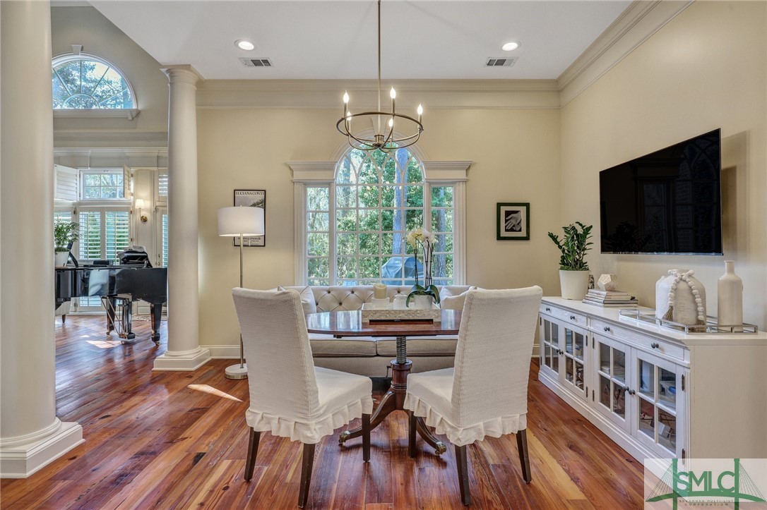 4 Hibernia Road Savannah, GA 31411 - Photo 10 of 48 Breakfast Area off Kitchen