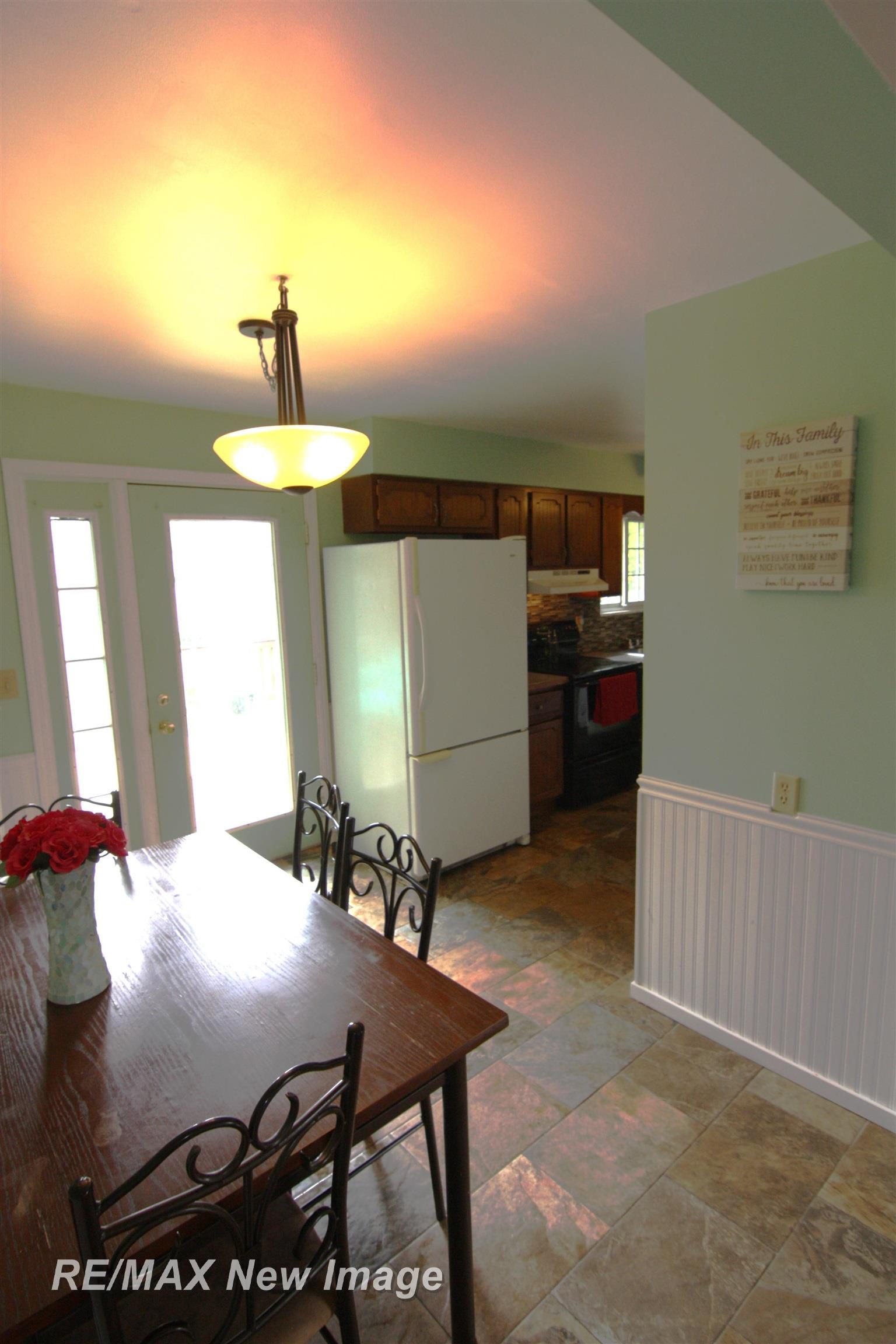 1370 Midland Road Saginaw, MI 48638 - Photo 8 of 23 Gallery Image 8