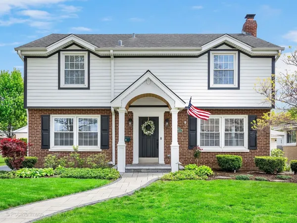 $1,000,000 | 949 Euclid Avenue, Elmhurst, IL 60126