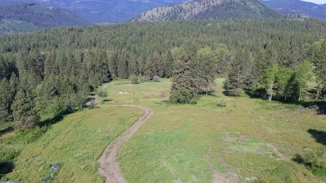 $160,000 | 360 Barnaby Creek Road, Inchelium, WA 99138