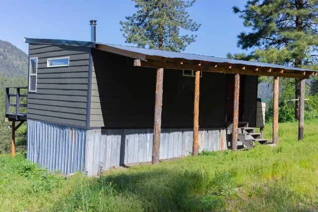 $160,000 | 360 Barnaby Creek Road, Inchelium, WA 99138