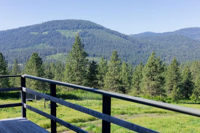 $160,000 | 360 Barnaby Creek Road, Inchelium, WA 99138