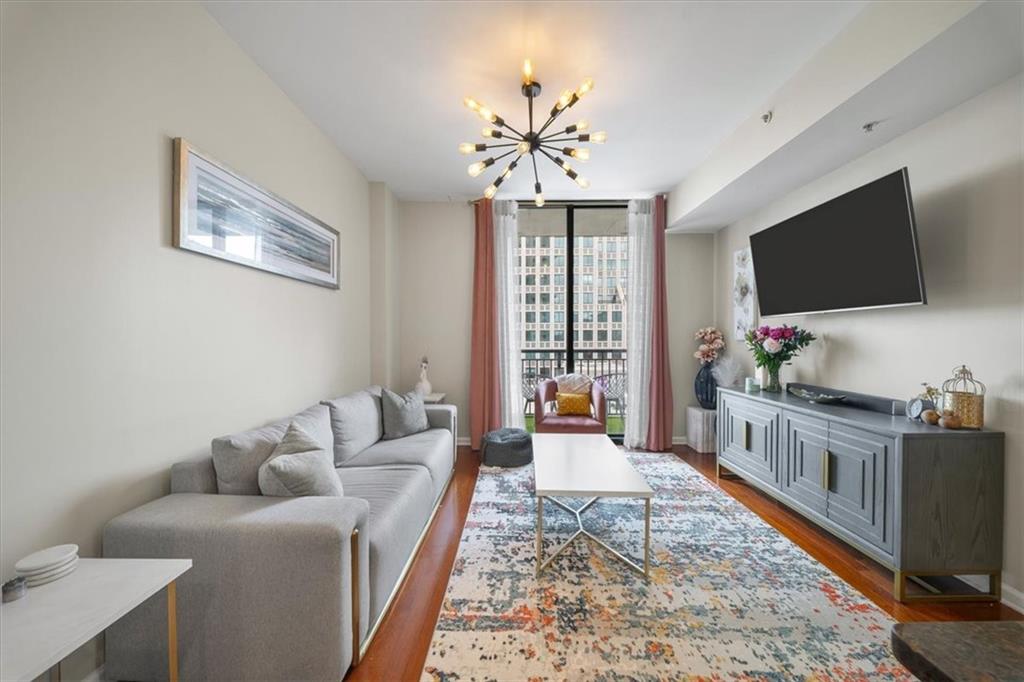 3040 Peachtree Road Northwest, Unit 702 Atlanta, GA 30305 - Photo 2 of 32