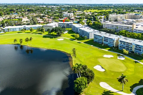 $229,000 | 145 Atlantis Boulevard, Unit 203, Atlantis, FL 33462