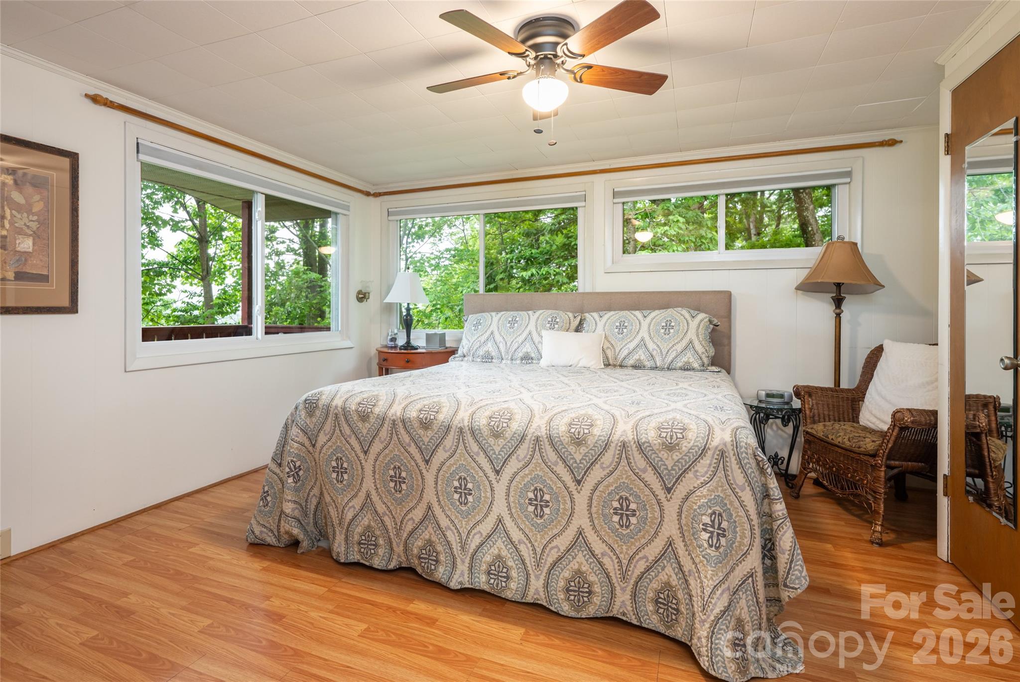 8 North Delano Road Asheville, NC 28805 - Photo 17 of 35 Gallery Image 17