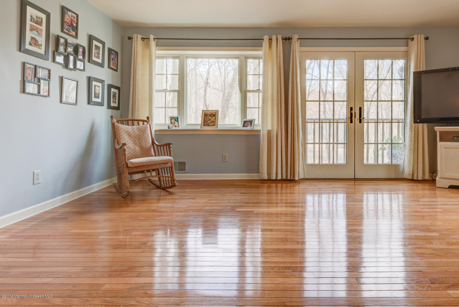 8 Georgetown Road Colts Neck, NJ 07722 - Photo 17 of 25 8 Georgetown Rd Colts Neck NJ-large-022-