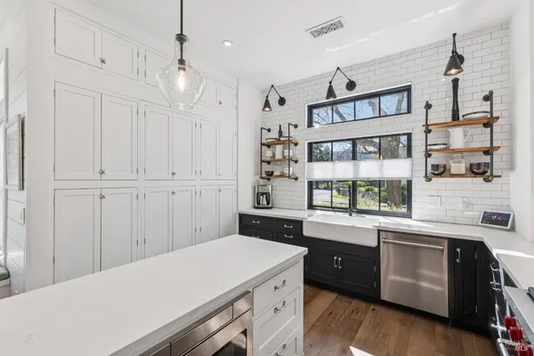 $10,000 | 1810 Quail Court, St. Helena, CA 94574