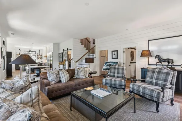 $10,000 | 1810 Quail Court, St. Helena, CA 94574