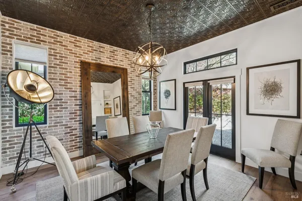 $10,000 | 1810 Quail Court, St. Helena, CA 94574