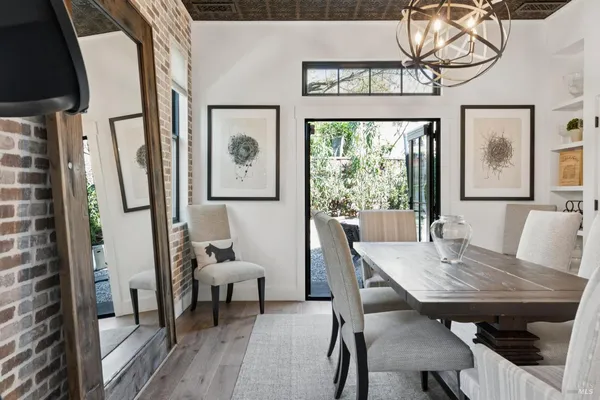 $10,000 | 1810 Quail Court, St. Helena, CA 94574