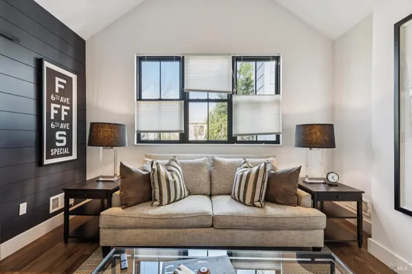 $10,000 | 1810 Quail Court, St. Helena, CA 94574