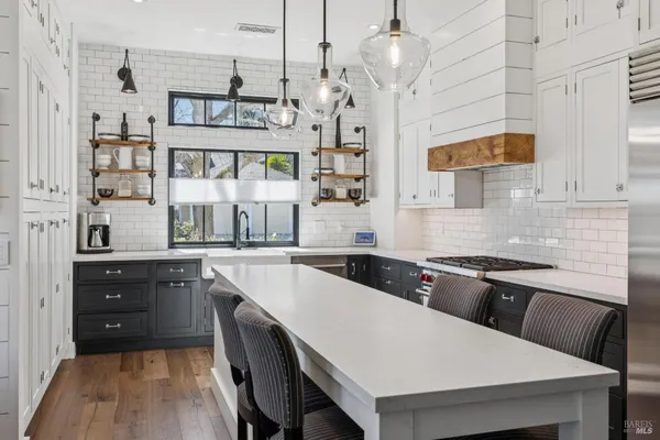 $10,000 | 1810 Quail Court, St. Helena, CA 94574