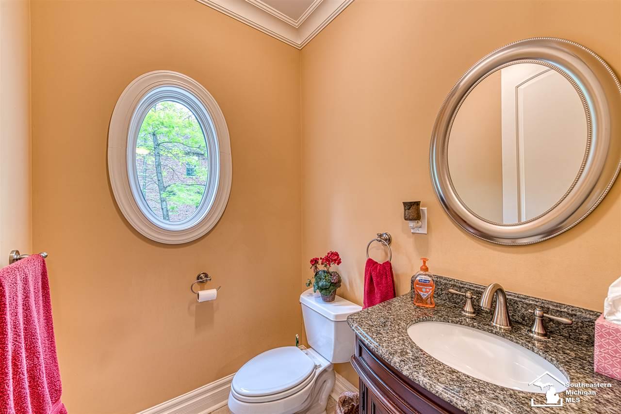 1055 Abbey Road Monroe, MI 48161 - Photo 20 of 45