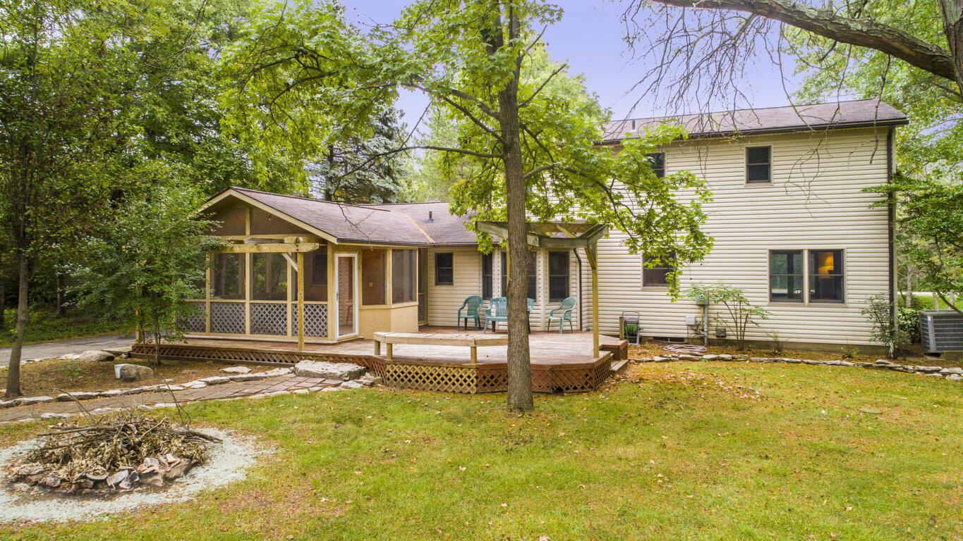 7463 Dublin Road Dublin, OH 43017 - Photo 62 of 64 BACK OF HOME