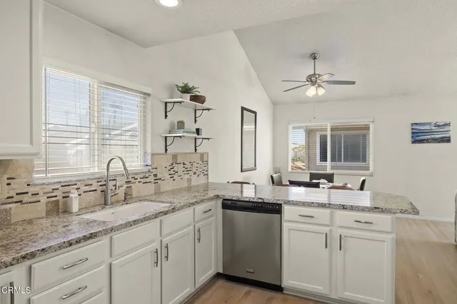 $684,000 | 5125 West Wooley Road, Unit 5, Oxnard, CA 93035