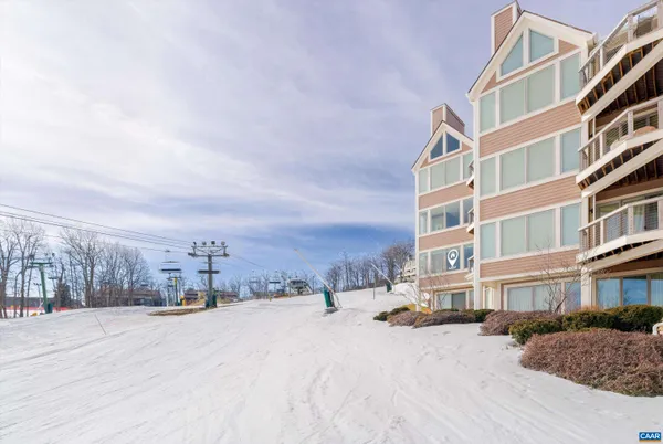 $456,000 | 921 Diamond Hill Drive, Roseland, VA 22967