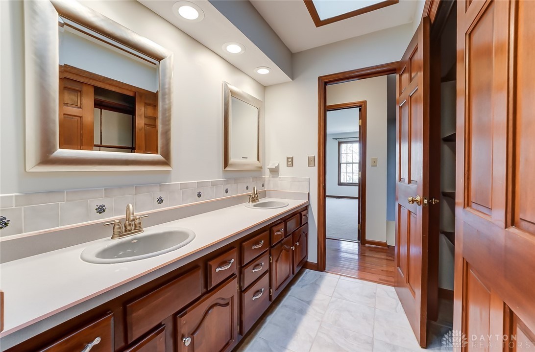 6475 Durban Road Dayton, OH 45459 - Photo 68 of 100 Gallery Image 68