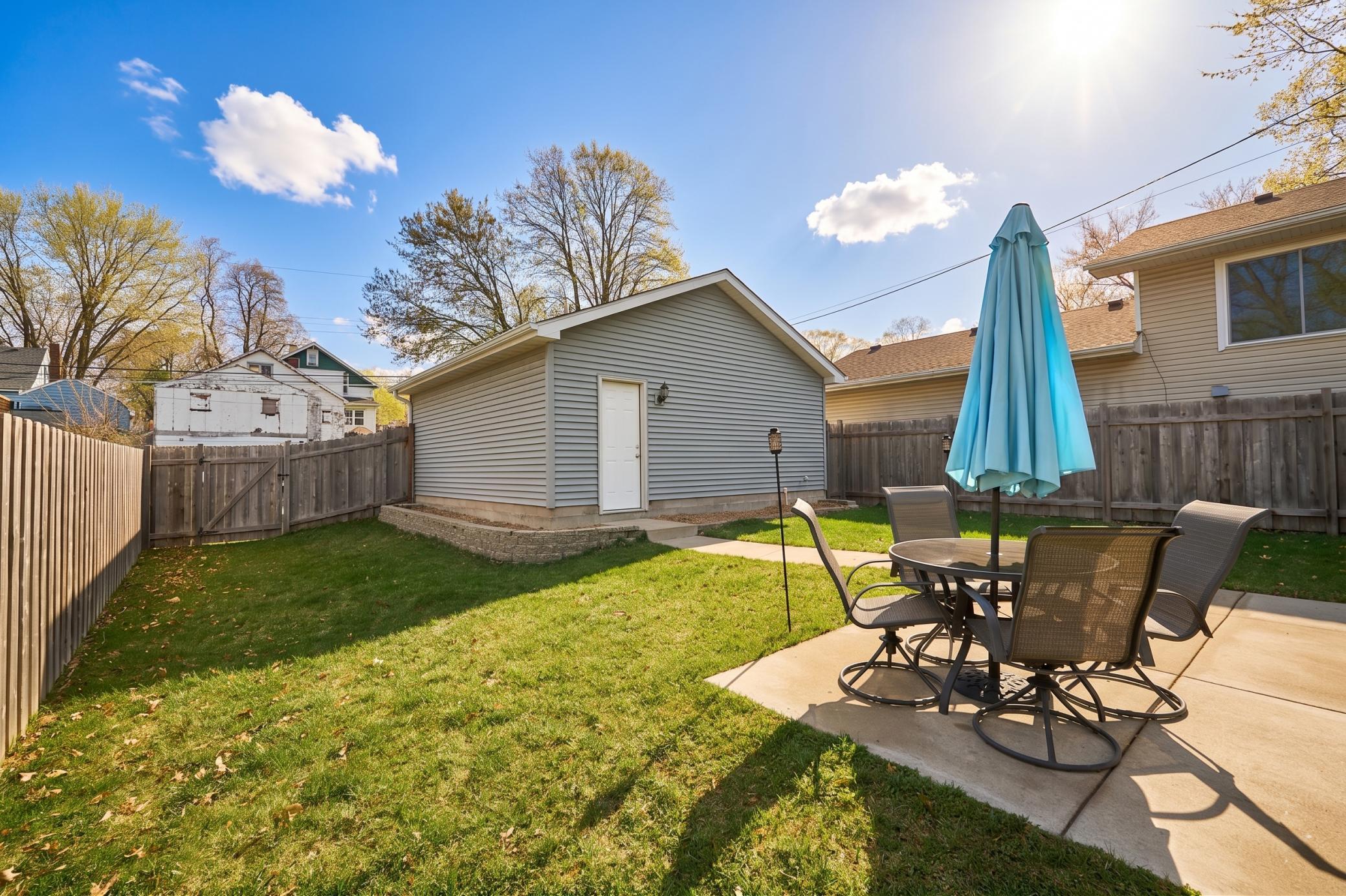 3846 Tyler Street Northeast Columbia Heights, MN 55421 - Photo 4 of 28