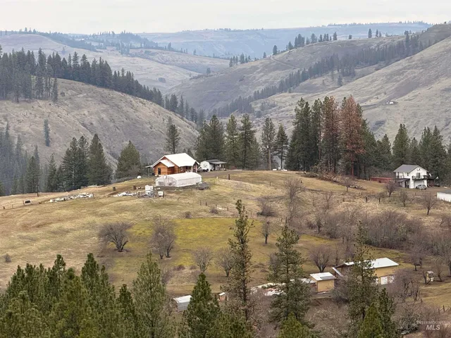 $515,000 | 113 Sweetwater Drive, Stites, ID 83552