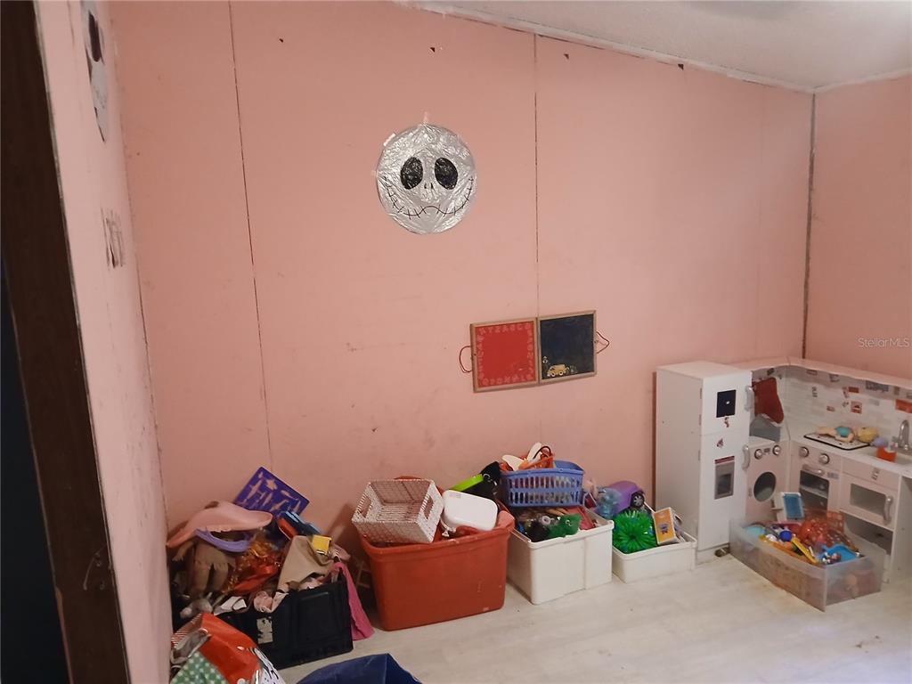 136 Powerline Road Melrose, FL 32666 - Photo 24 of 32