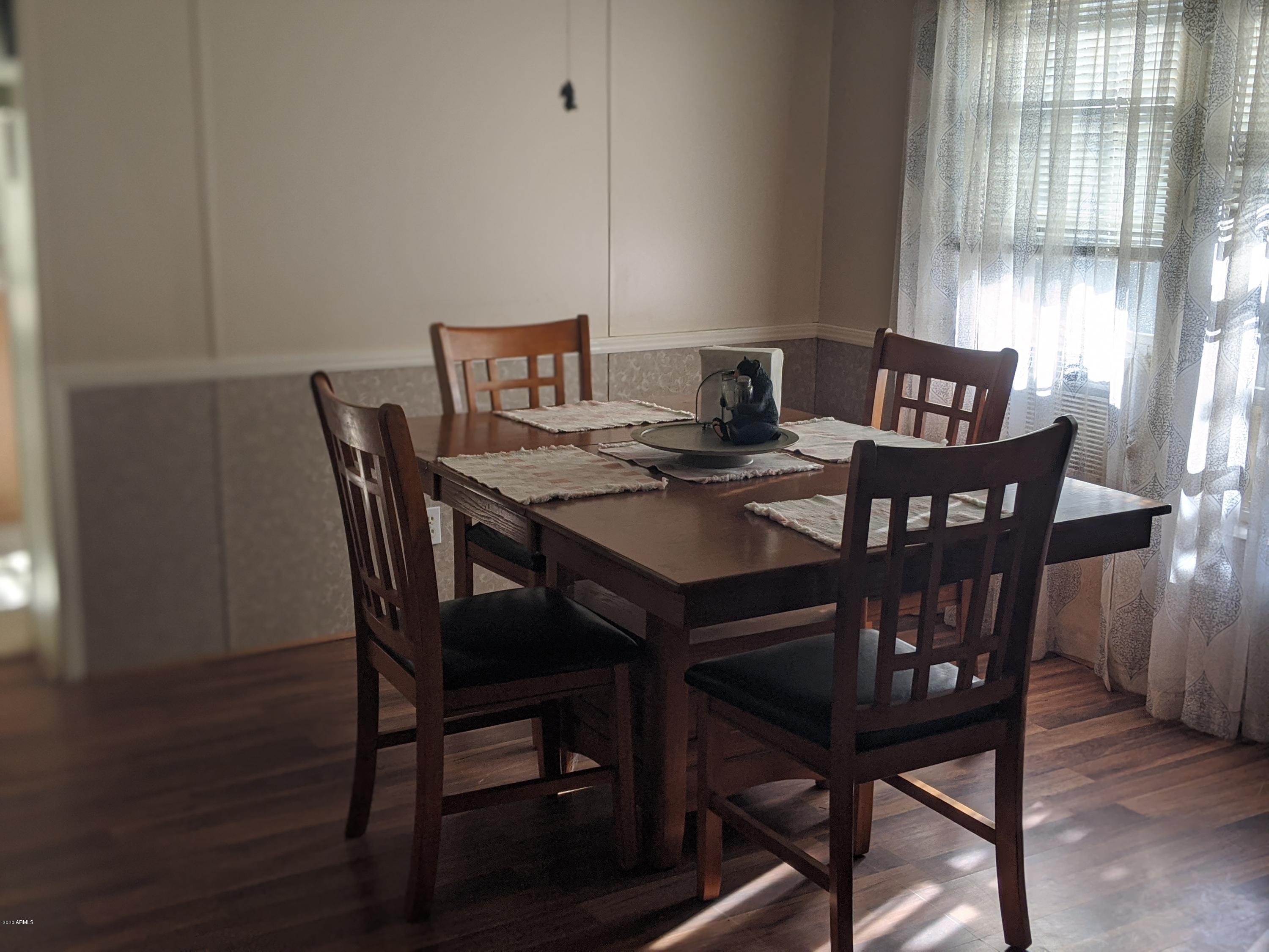11 County Road Show Low, AZ 85901 - Photo 5 of 22 dining room