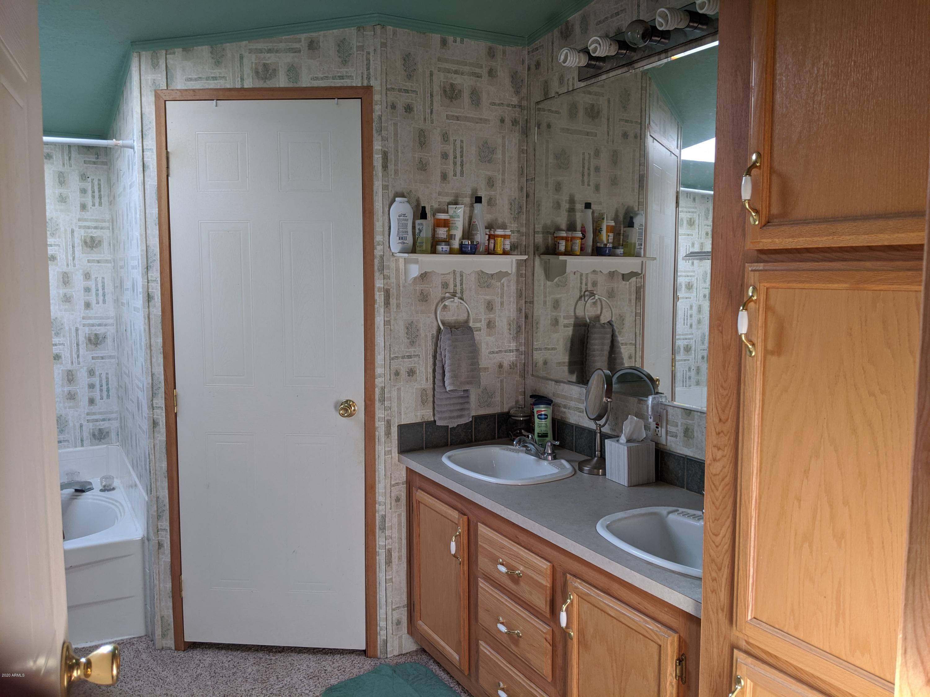 11 County Road Show Low, AZ 85901 - Photo 9 of 22 master bath 1