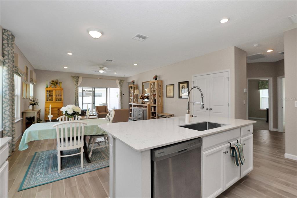 7934 Southwest 74th Loop Ocala, FL 34474 - Photo 15 of 40