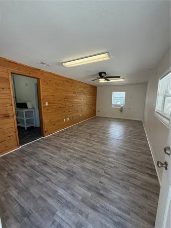 $1,500 | 306 North Iona Avenue, Fruitland Park, FL 34731