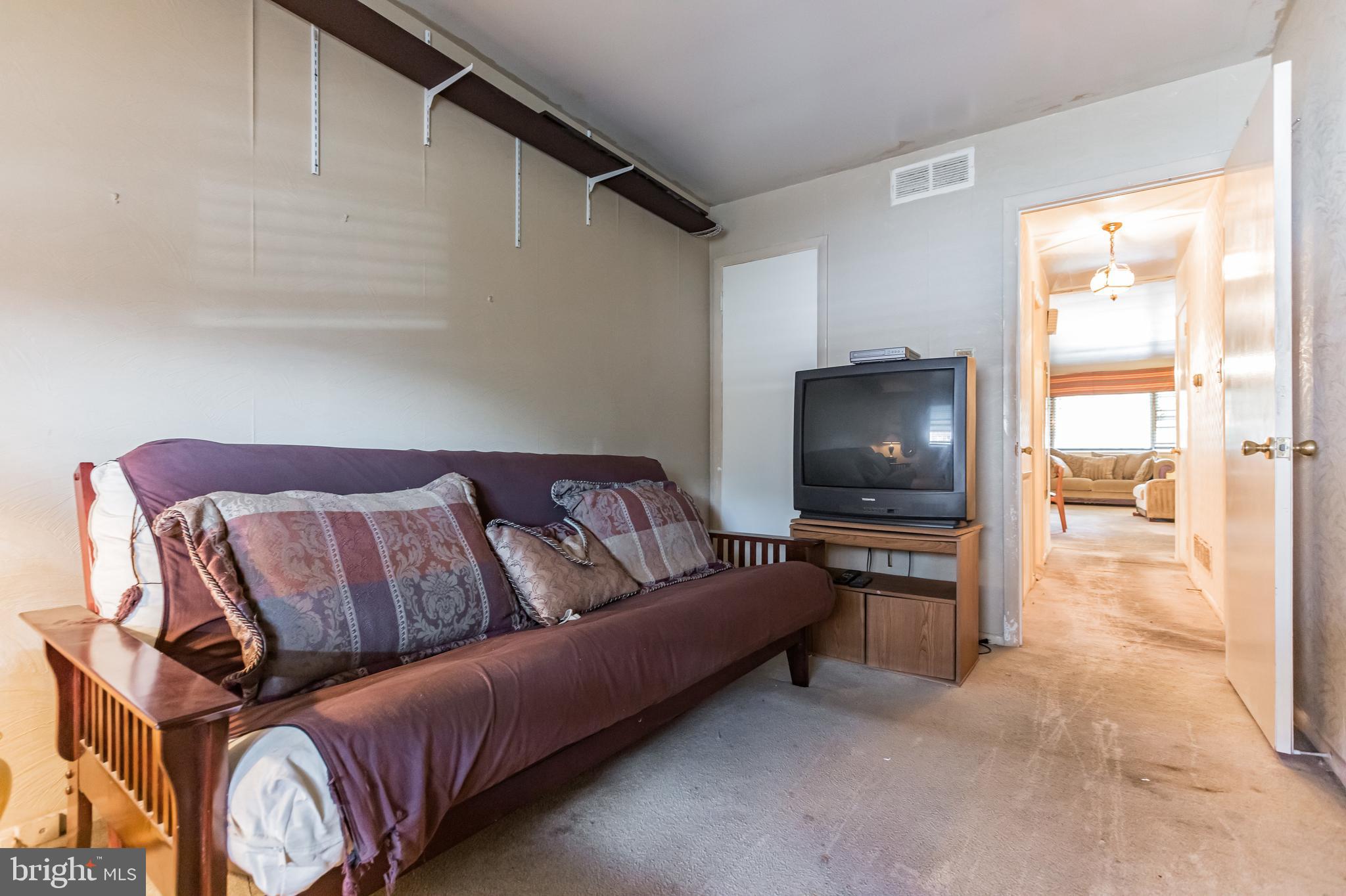 9242 Old Newtown Road Philadelphia, PA 19115 - Photo 16 of 30 Gallery Image 16
