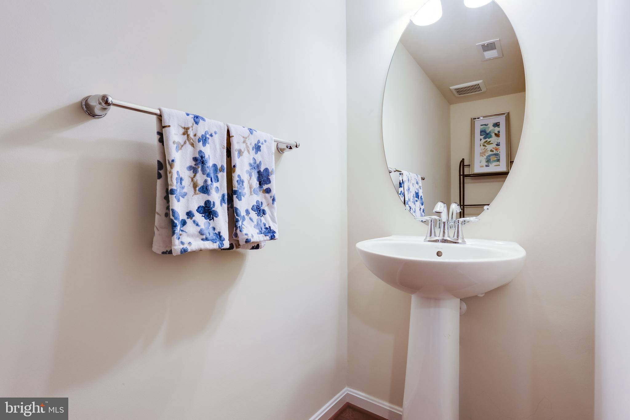 8011 Ravenclaw Road Elkridge, MD 21075 - Photo 22 of 34 Powder Room
