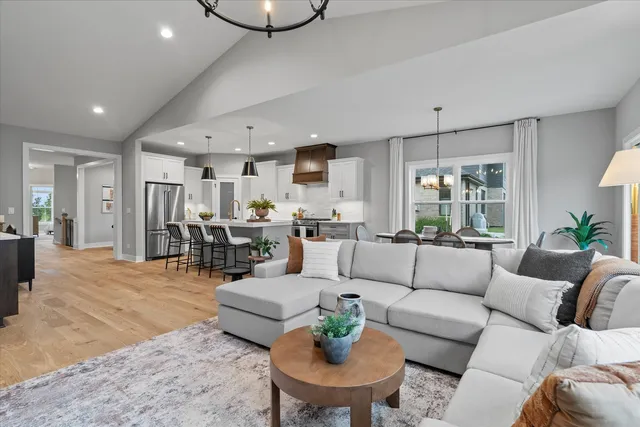 $679,990 | 16590 Kayla Drive, Lemont, IL 60439